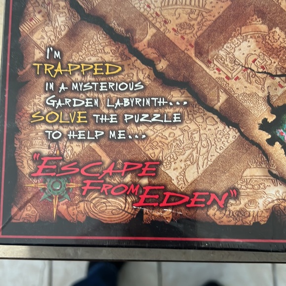 Lost In A Jigsaw Diagonal Maze Puzzle - Picture 3 of 6